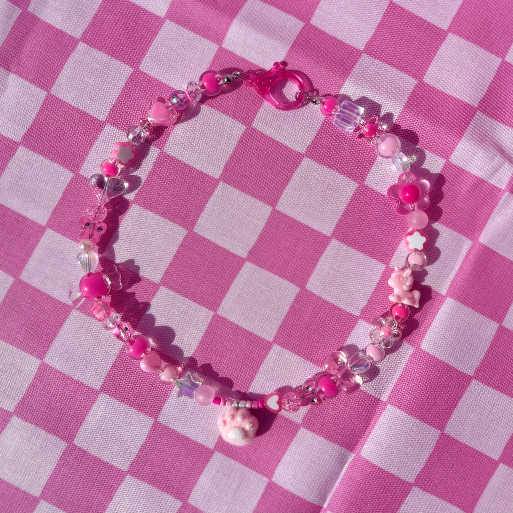 FUZZY PAW Y2K Beaded Necklace ⋆˚✿˖°⋆.ೃ࿔*:･